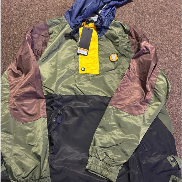 Individualist Multi Colored Windbreaker Jacket - XXL - Picture 5 of 7